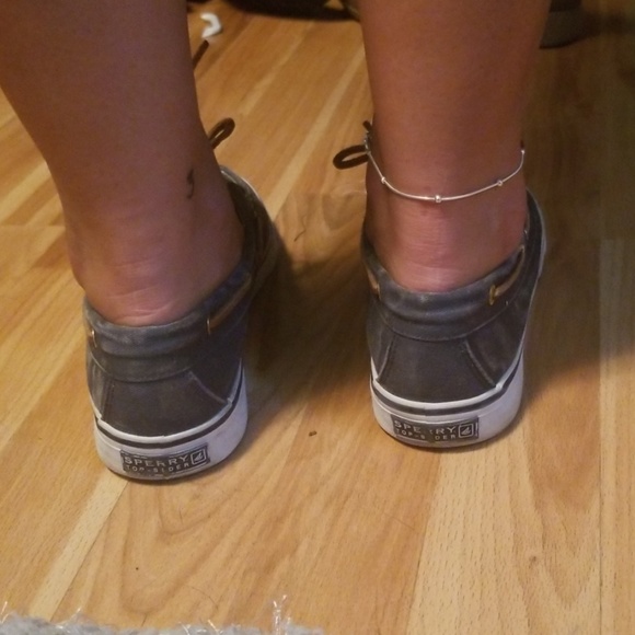 Sperry's - Picture 3 of 4